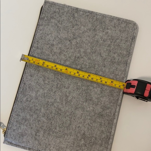 Felt clutch - Picture 6 of 7